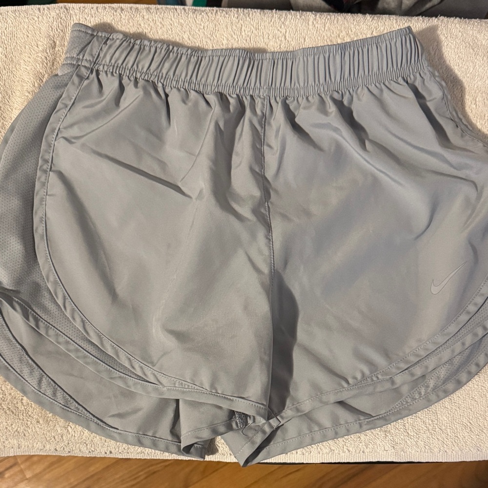 Nike Women's Light Gray Athletic Shorts